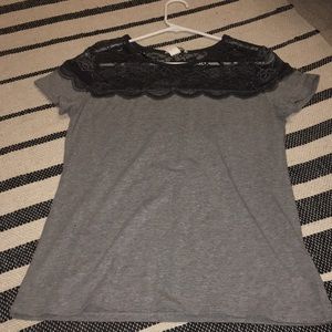 Gray lace tee